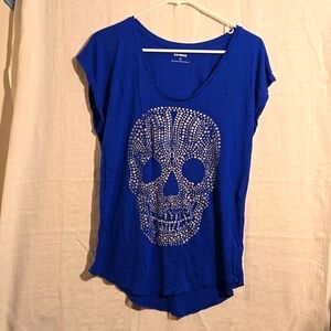 Express size Large lightweight, capped sleeve shirt